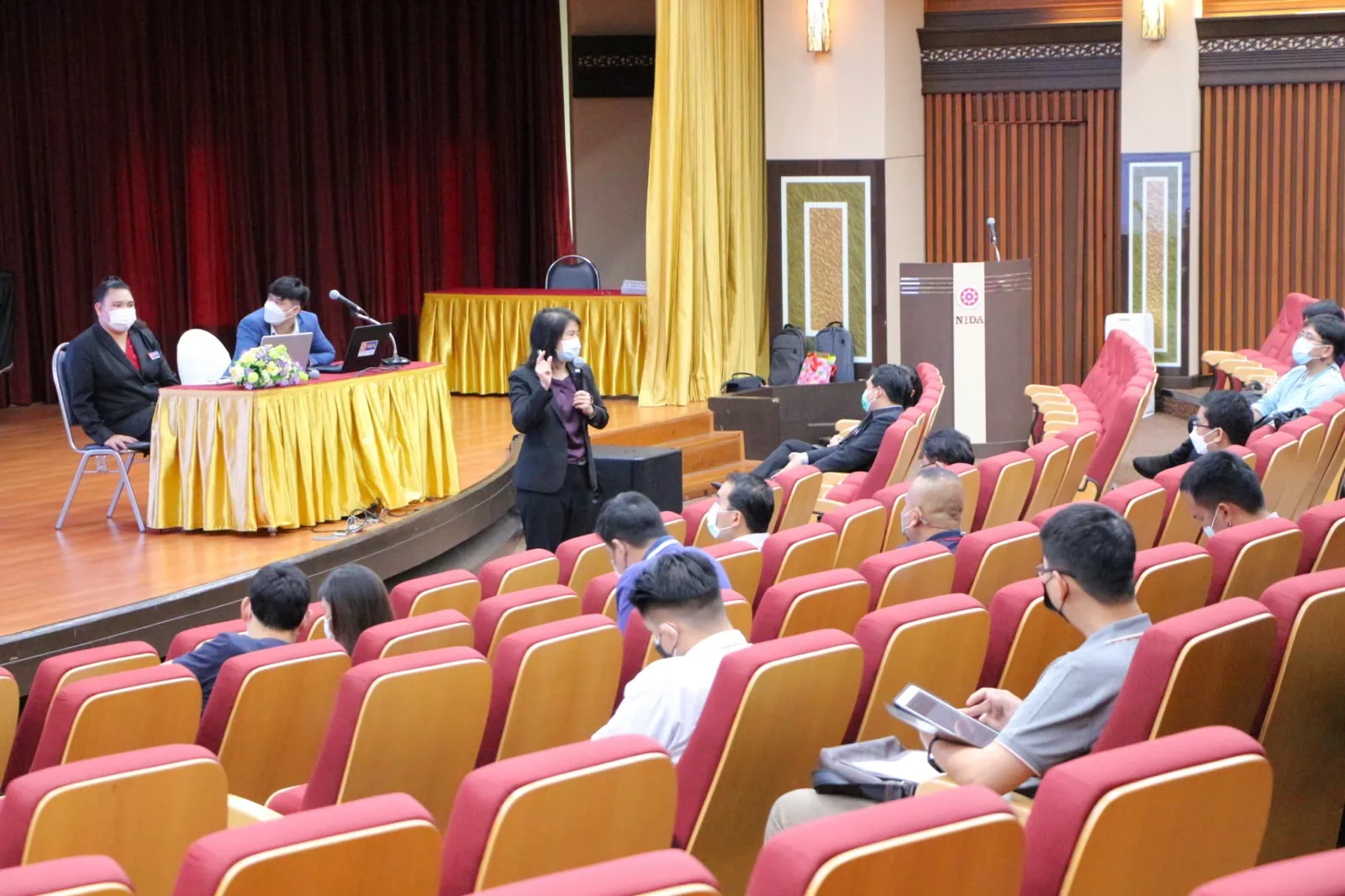 หลักสูตรนิติศาสตรมหาบัณฑิต (ภาคพิเศษ)